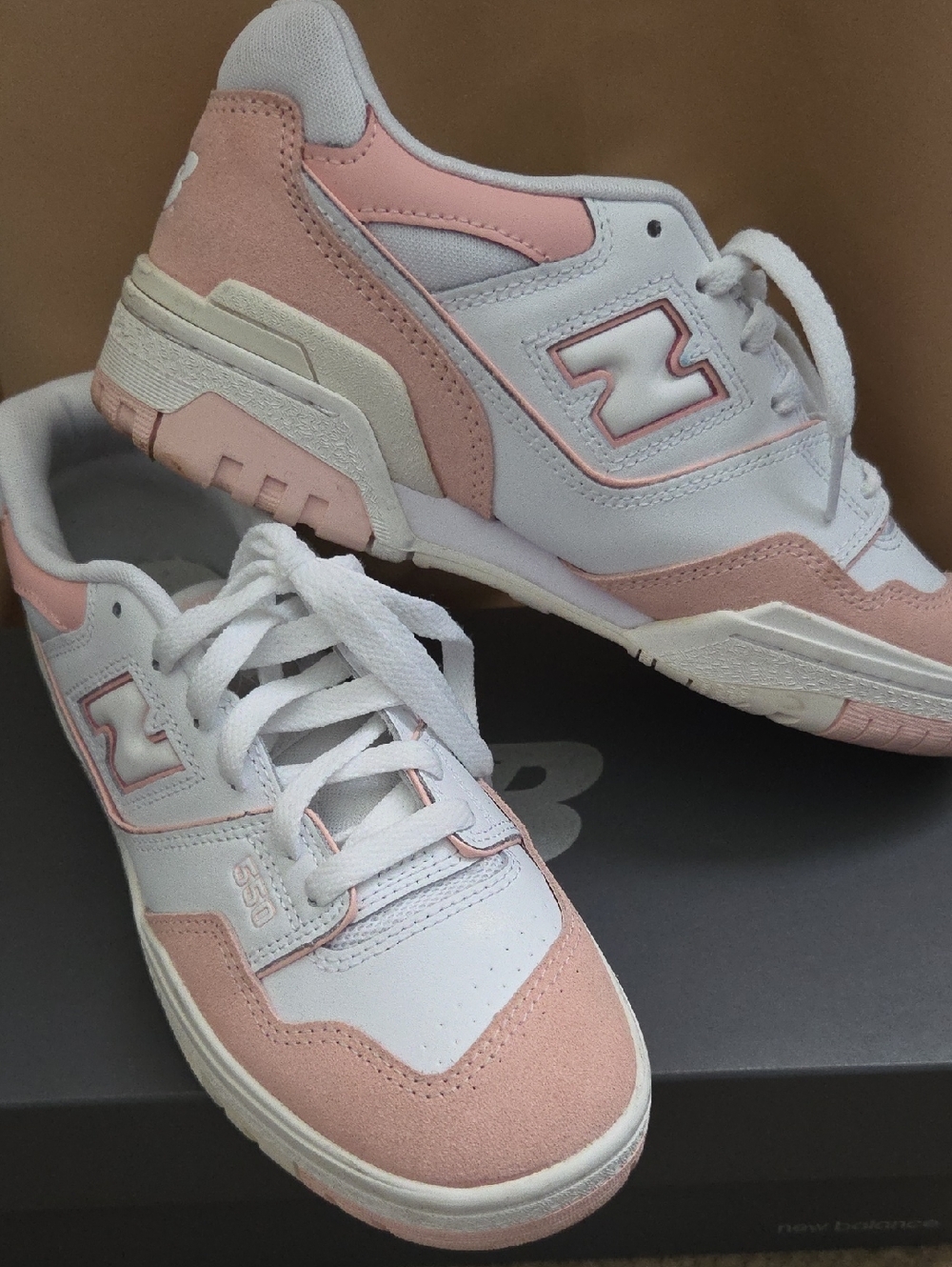 New Balance 550